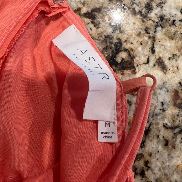 ASTR THE LABEL Lace Midi Dress - Medium - Picture 5 of 5